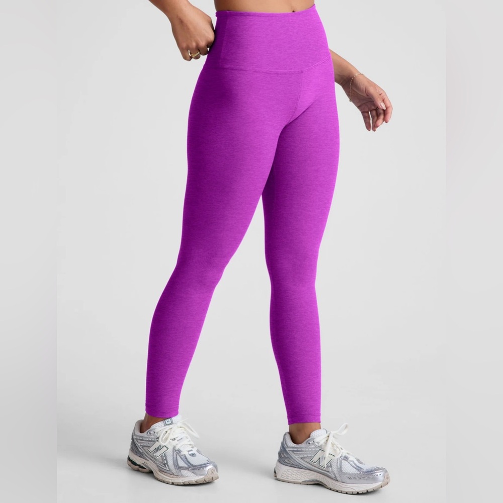Beyond yoga size large violet berry fuchsia Pink Purple Leggings